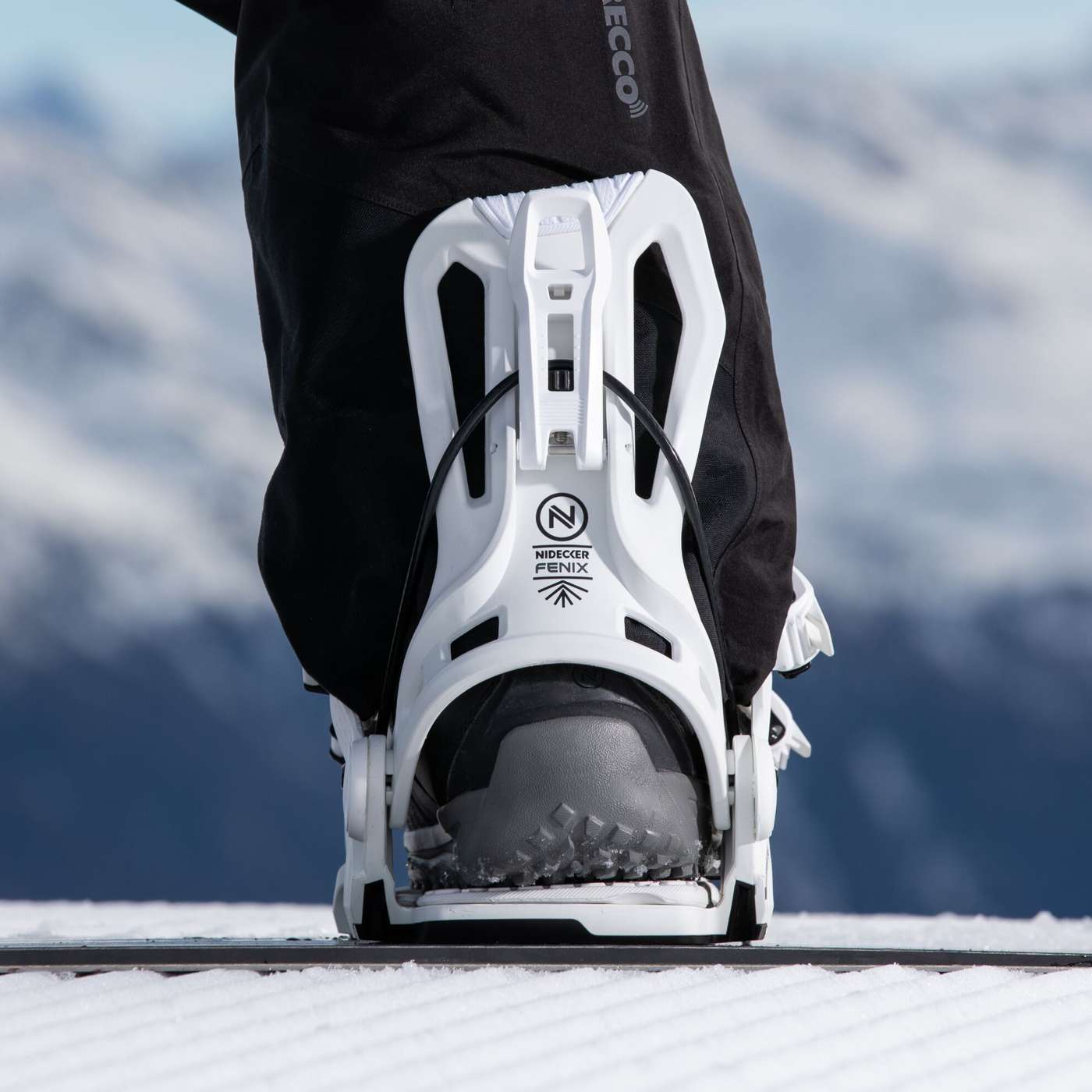 Flow Fenix 2025 | Nidecker | EU Flow Fenix 2025 Bindings Nidecker Premium Swiss Snowboard