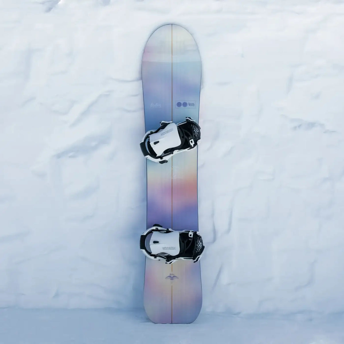 Mellow 2026 | Turn the Tide | Nidecker | EU Mellow 2026 Snowboards Nidecker Premium Swiss Snowboard