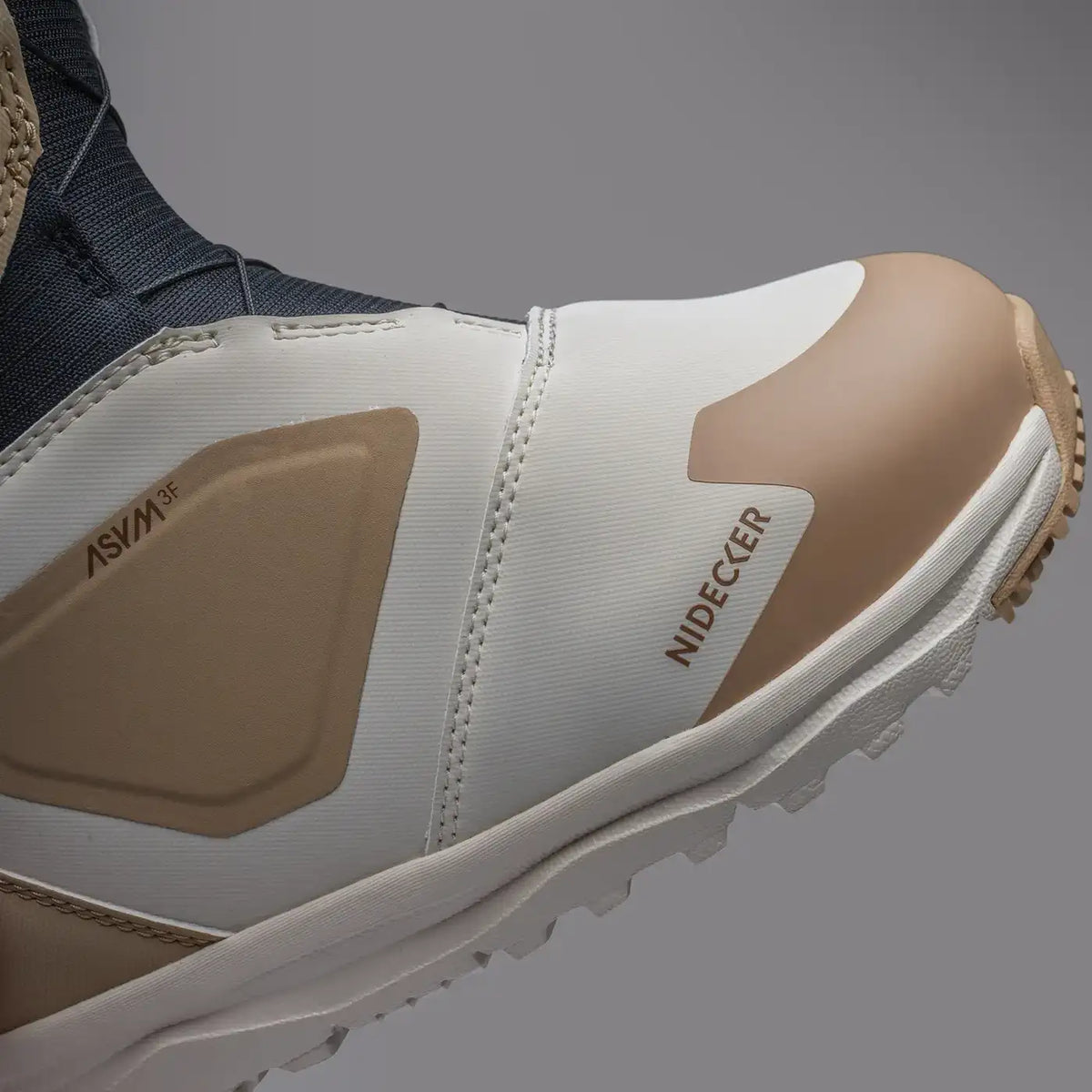 Cascade W 2025 | The Lightweight Benchmark | Nidecker | EU Cascade W 2025 Boots Nidecker Premium Swiss Snowboard