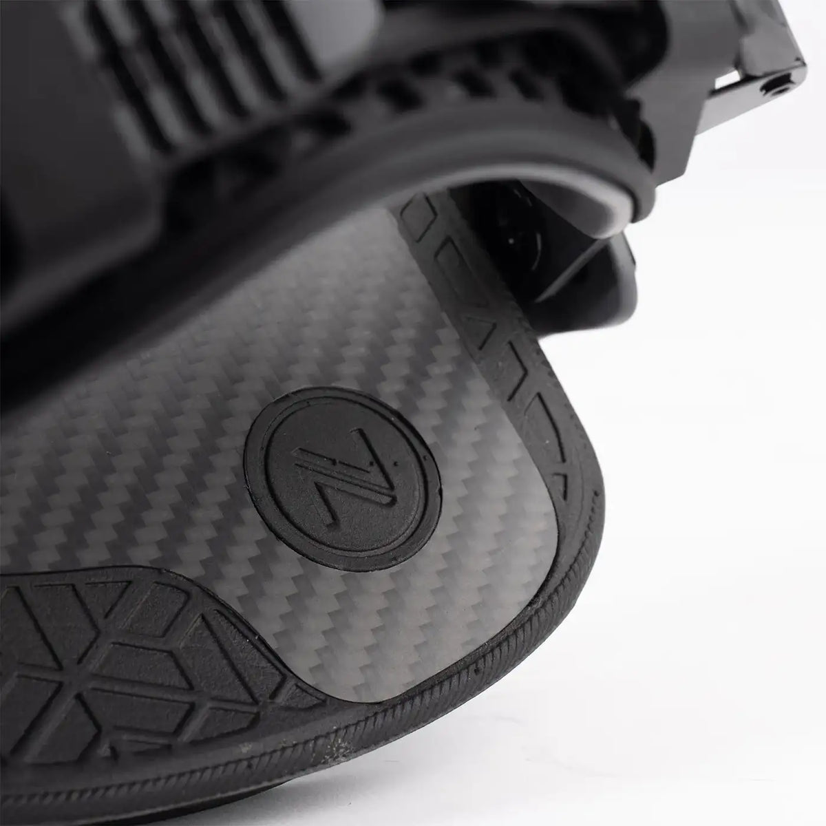 Flow-NX2-Carbon-Fusion-Black-5