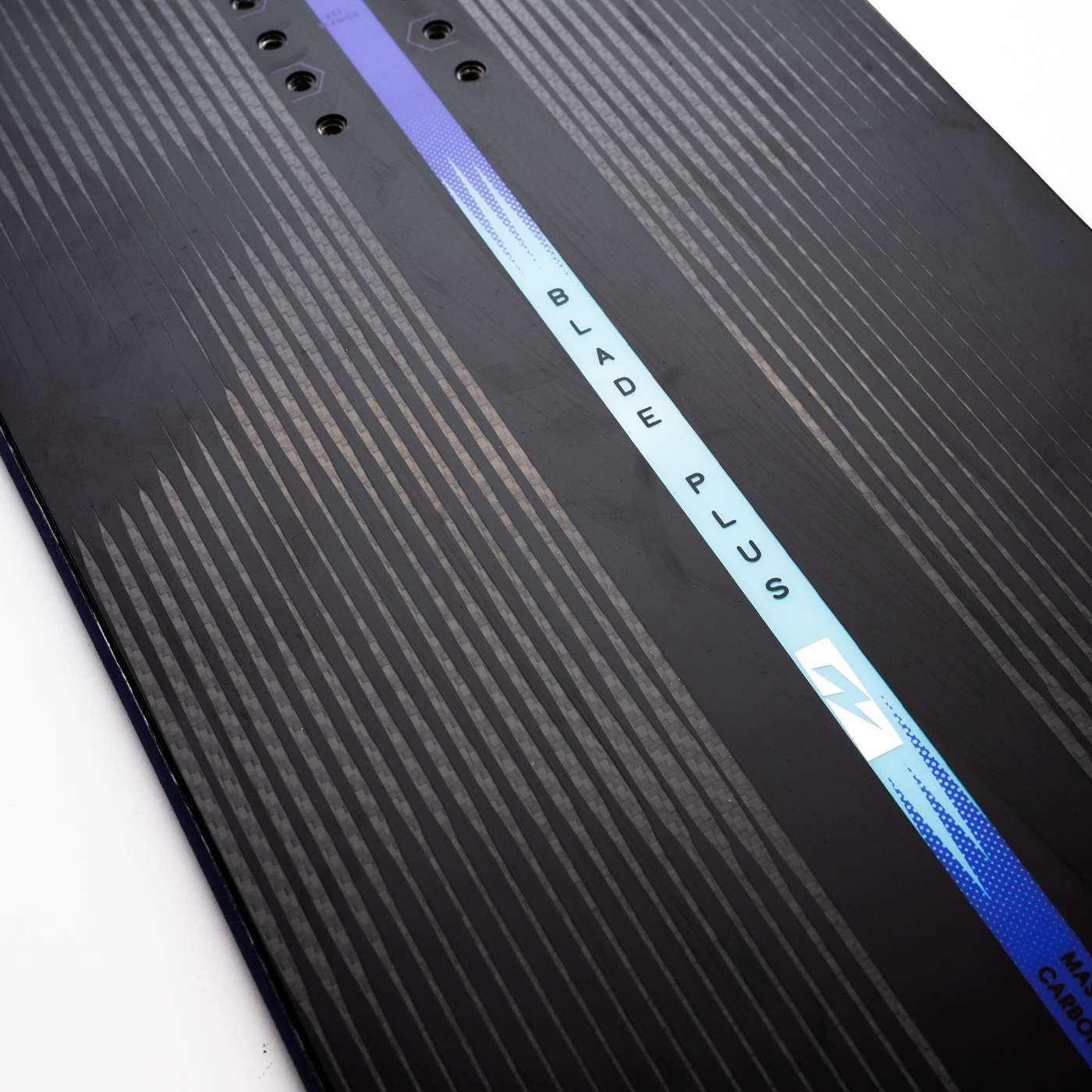 High-Nidecker-Snowboard-Blade-